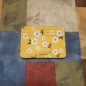 Kate Spade Darcy fleurette toss card holder